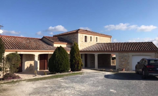 Réalisation d'une façade a la chaux Jacou, Lunel, La Façon d'Antoine