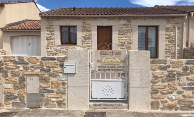 Réalisation d'une façade a la chaux en imitation pierre Alès, Lunel, La Façon d'Antoine