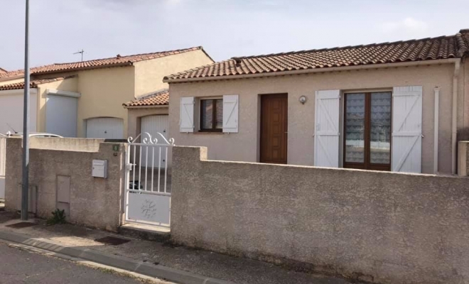 Réalisation d'une façade a la chaux en imitation pierre Alès, Lunel, La Façon d'Antoine