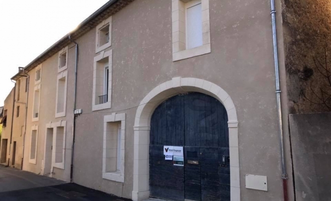 Rénovation d'une façade à la chaux façon torchi à l'ancienne Jacou, Lunel, La Façon d'Antoine