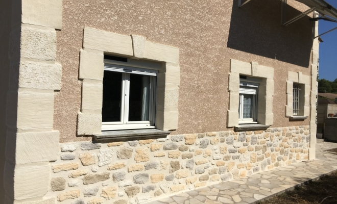 Réalisation d'une façade a la chaux semi pierre et torchi Alès, Lunel, La Façon d'Antoine