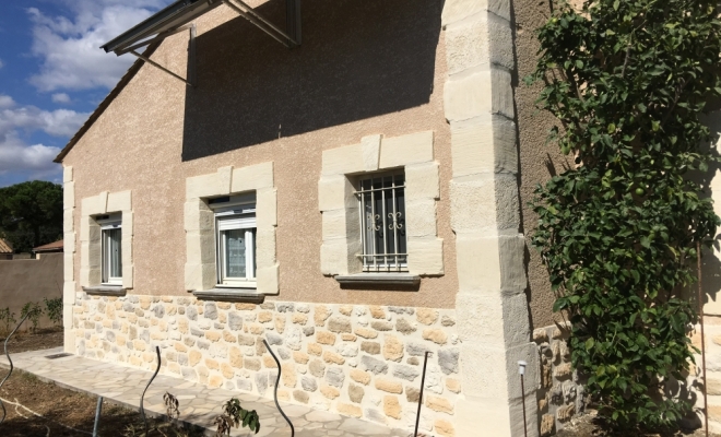 Réalisation d'une façade a la chaux semi pierre et torchi Alès, Lunel, La Façon d'Antoine