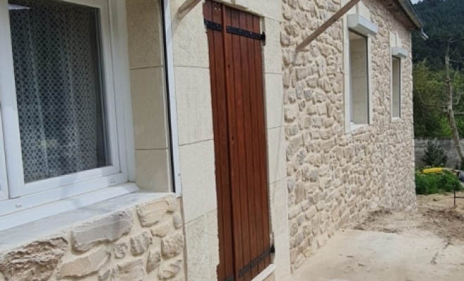 Rénovation d'une maison dans la ville de Alès à la chaux, Lunel, La Façon d'Antoine