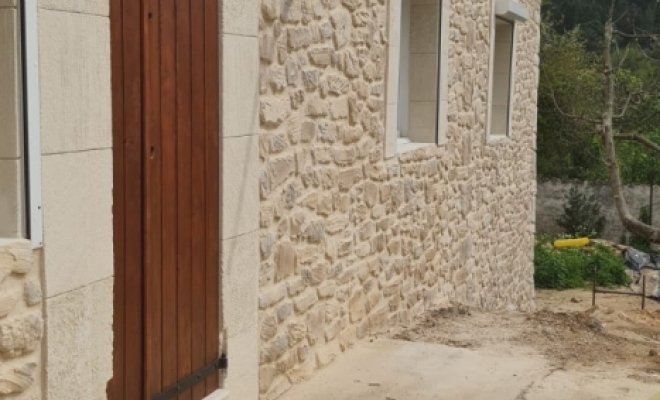 Rénovation d'une maison dans la ville de Alès à la chaux, Lunel, La Façon d'Antoine