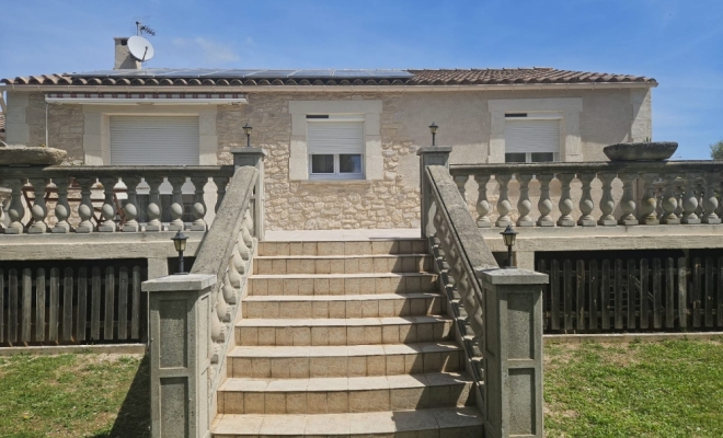 Rénovation d'une sublime façade dans la ville de Jacou, Lunel, La Façon d'Antoine